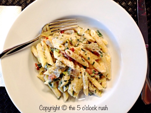 Spinach and Artichoke Dip Pasta