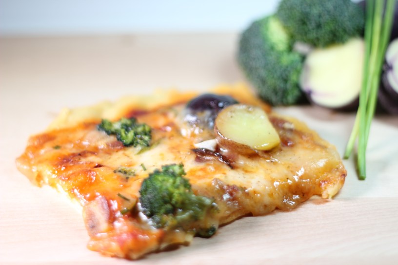 Loaded 'Baked' Potato Pizza